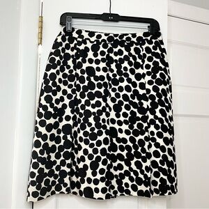 Banana Republic 100% Silk Casual Black and White Bubble Skirt